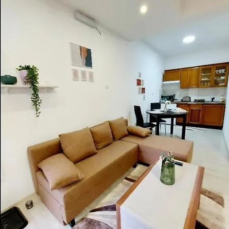 Daisy Novi Sad- Apartmán *